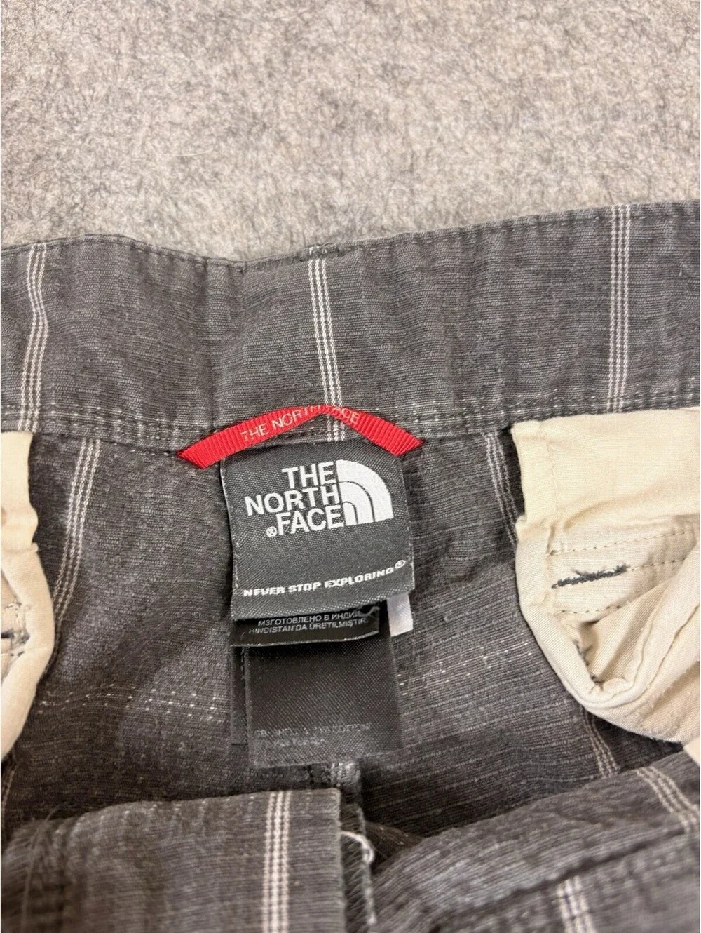 The North Face Cargo Shorts Rainier Surplus Mens 40 Gray Twill Hiking Outdoor
